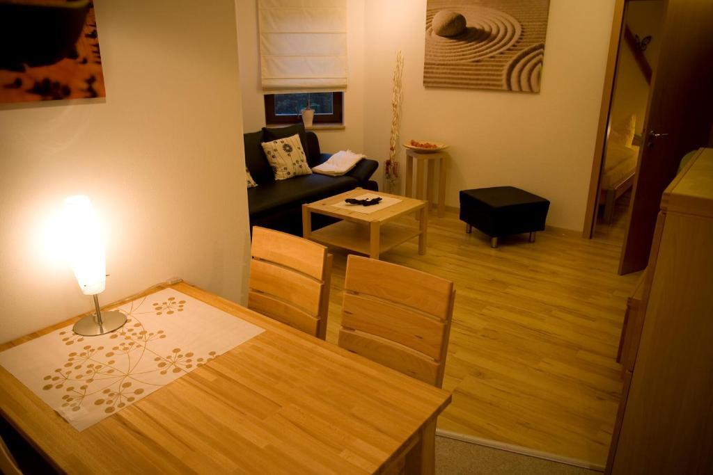 Ferienwohnung Ginkgo Дрезден Экстерьер фото